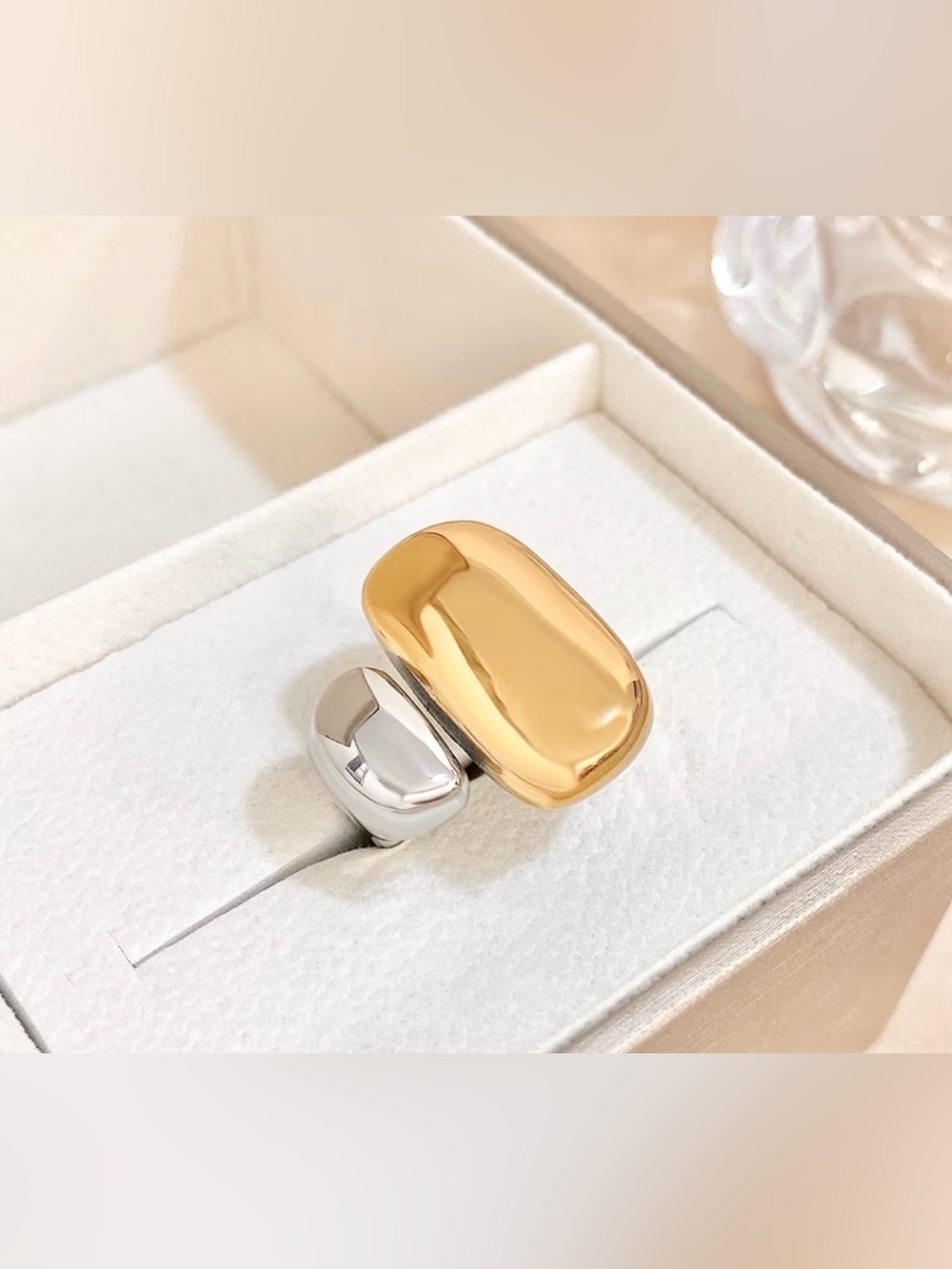 NWT Chunky Adjustable Abstract Ring~ Silver & Gold